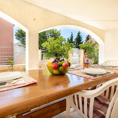 Apartments Villa Maja ロゴズニッツァ エクステリア 写真