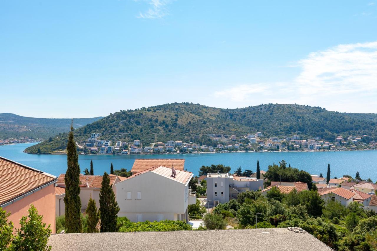 Apartments Villa Maja ロゴズニッツァ エクステリア 写真