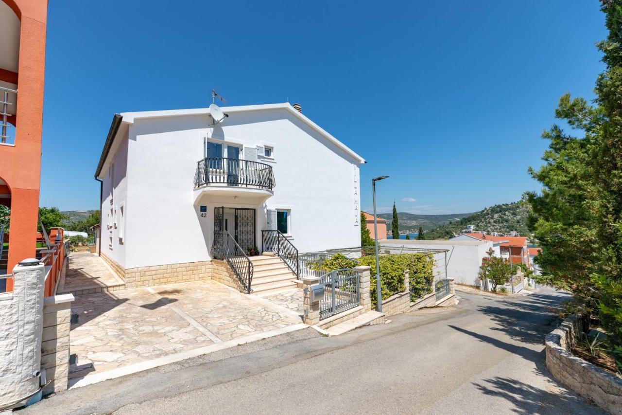 Apartments Villa Maja ロゴズニッツァ エクステリア 写真