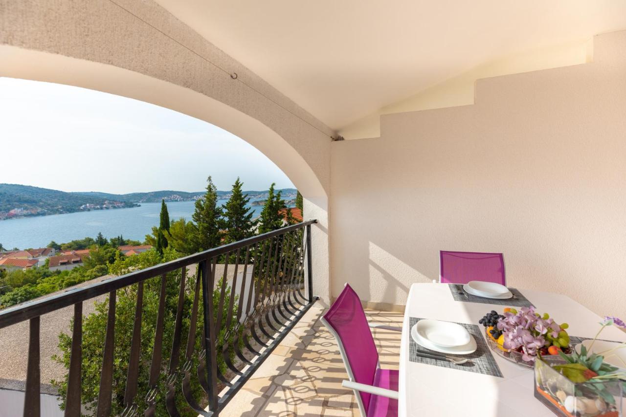 Apartments Villa Maja ロゴズニッツァ エクステリア 写真
