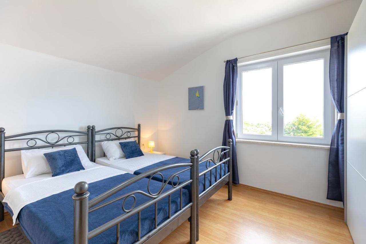 Apartments Villa Maja ロゴズニッツァ エクステリア 写真