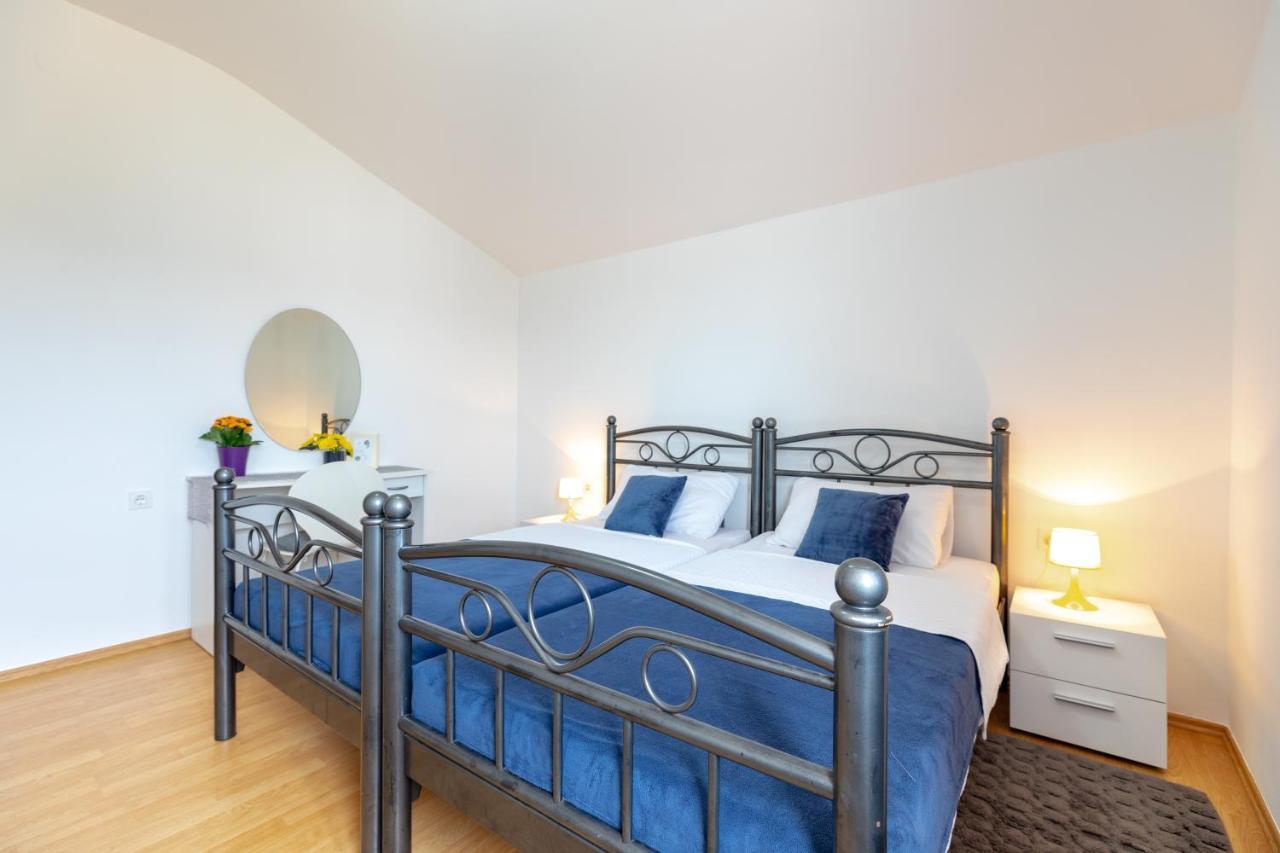 Apartments Villa Maja ロゴズニッツァ エクステリア 写真