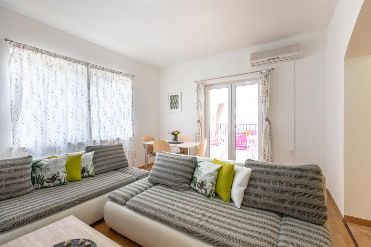 Apartments Villa Maja ロゴズニッツァ エクステリア 写真