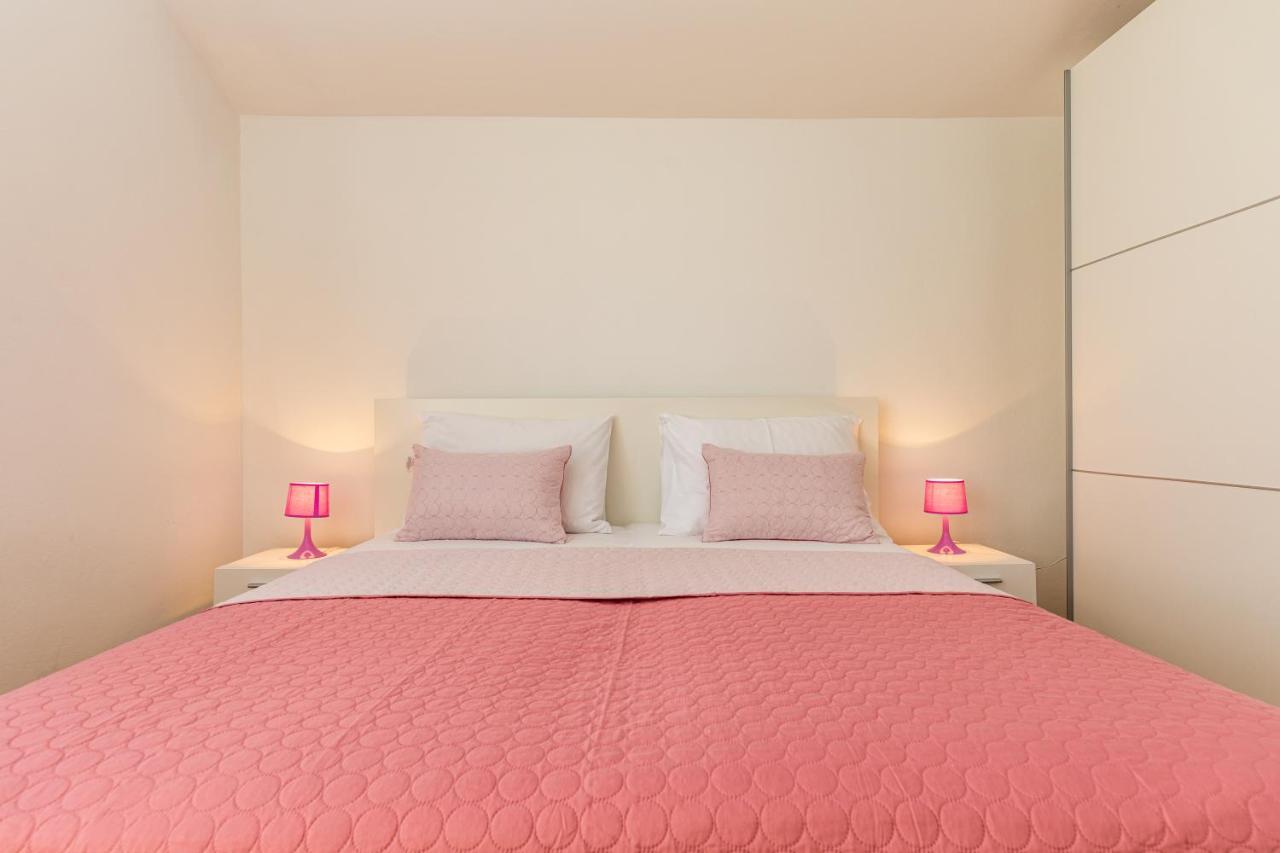 Apartments Villa Maja ロゴズニッツァ エクステリア 写真
