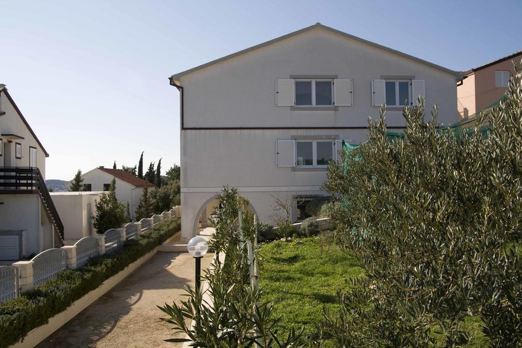 Apartments Villa Maja ロゴズニッツァ エクステリア 写真