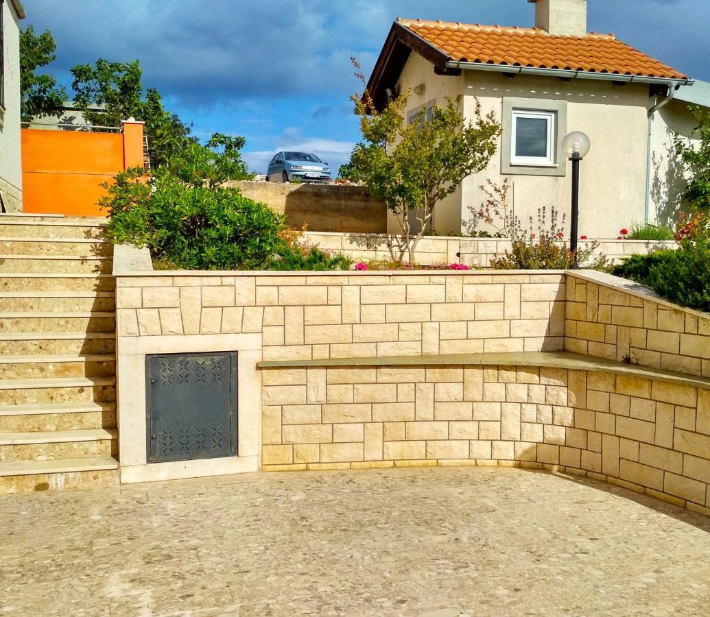 Apartments Villa Maja ロゴズニッツァ エクステリア 写真